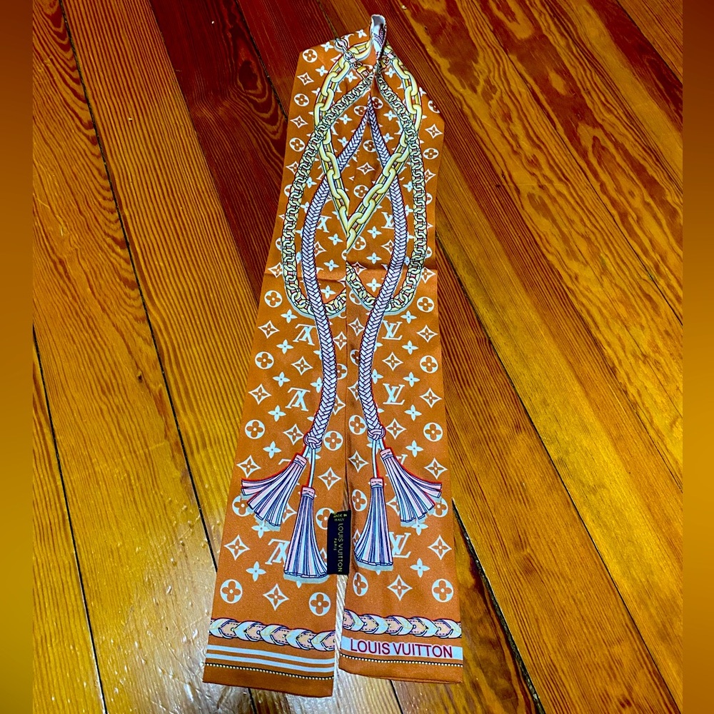 Authentic Bandeau Louis Vuitton silk scarf